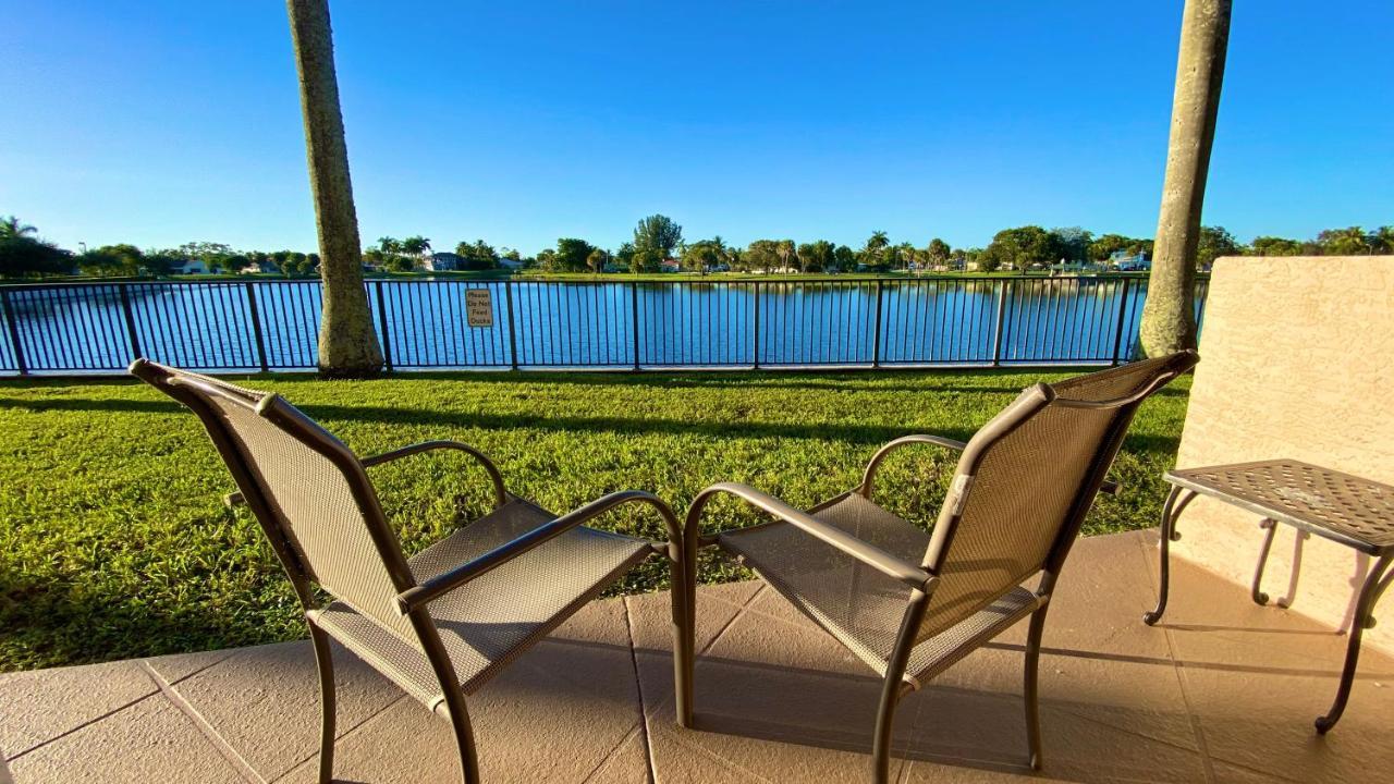Royal Inn Hotel Royal Palm Beach Exteriör bild